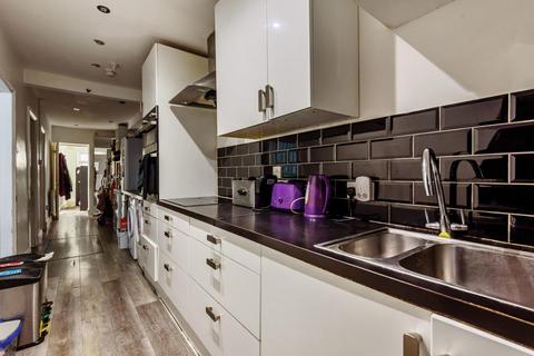 4 Cambridge Road, London, SE20 7XL