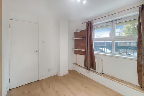 2 bedroom apartment to rent, Lettsom Street, London, SE5