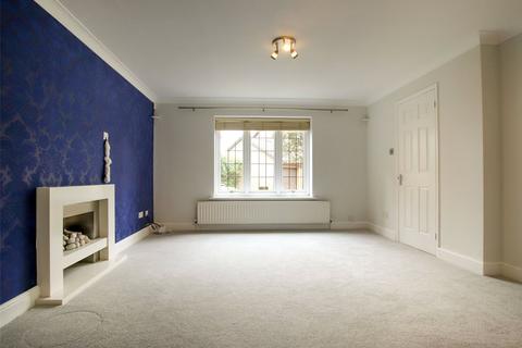 5 bedroom detached house to rent - Sandford Down, The Warren, Bracknell, Berkshire, RG12