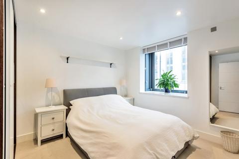 3 bedroom mews to rent - Munro Mews London W10