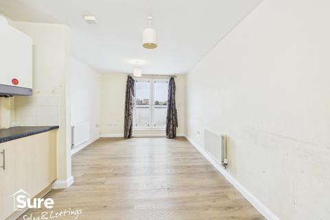 2 bedroom apartment to rent, Royal Court, Queen Marys Avenue, Watford, Hertfordshire, WD18 7JN