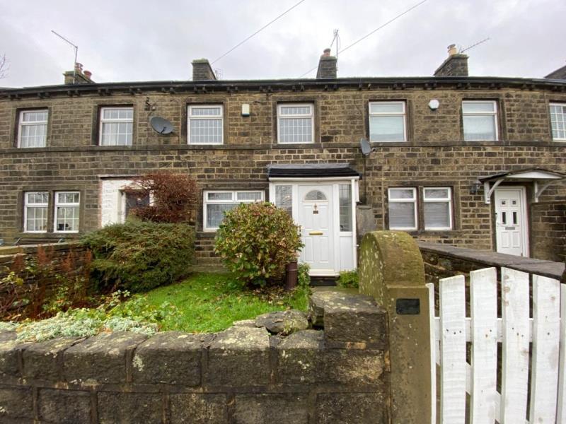 Shay Gate, Haworth Road, Wilsden... 2 bed cottage - £650 pcm (£150 pw)