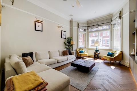 3 bedroom apartment to rent, Comeragh Road, W14