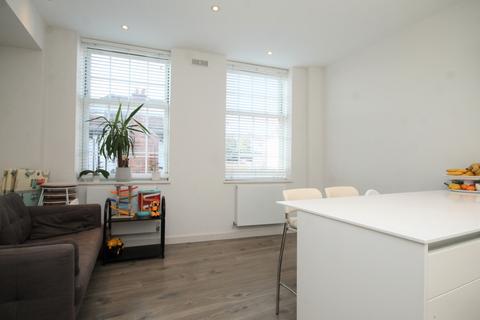 1 bedroom flat to rent, Rundell Crescent, Hendon Central, NW4