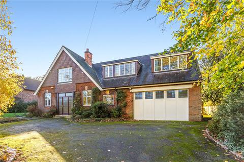 6 bedroom detached house for sale - Roebuck Drive, Mansfield, Nottinghamshire, NG18