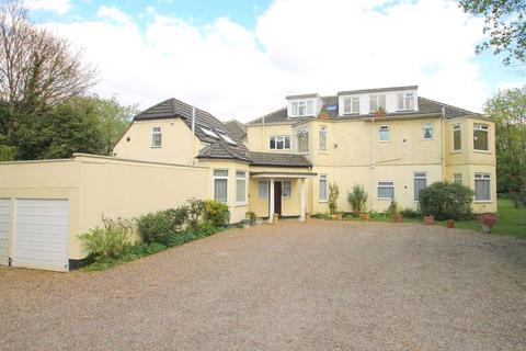 1 bedroom apartment to rent - 6 Stonehill House, 81 Guildford Road, Bagshot, Surrey, GU19
