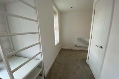 2 bedroom apartment to rent, Vyne Park, Basingstoke