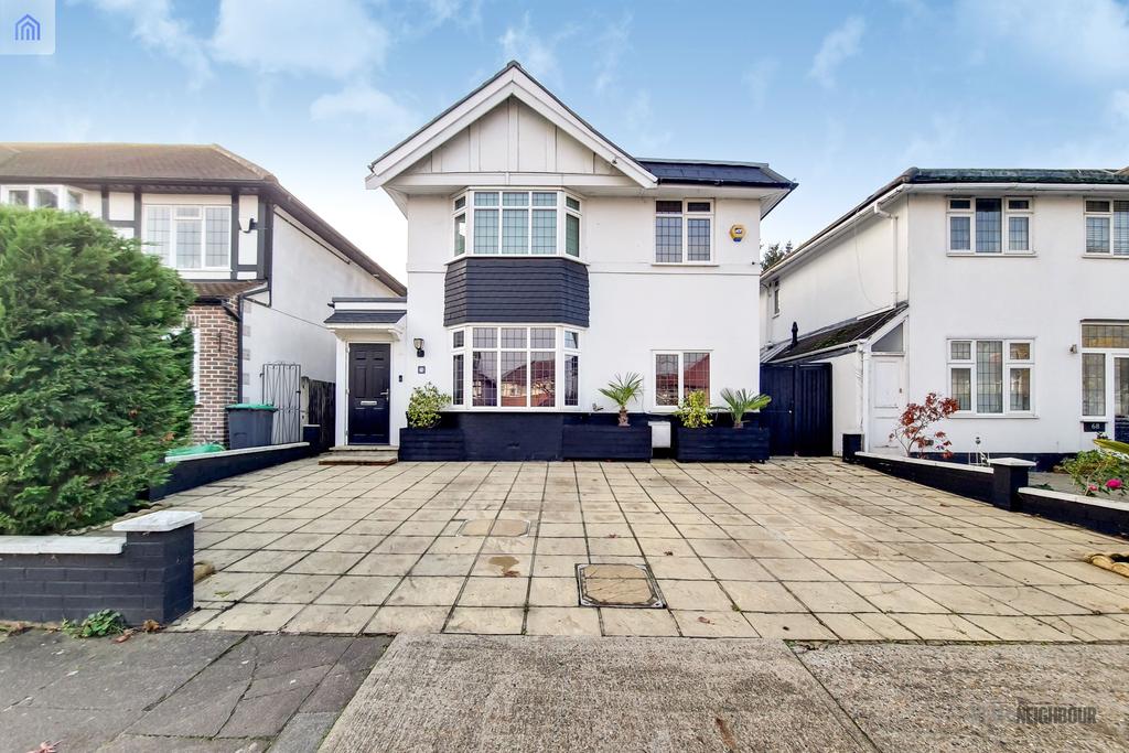 Robin Hood Lane, London, SW15 4 bed detached house £4,500 pcm (£1,038 pw)