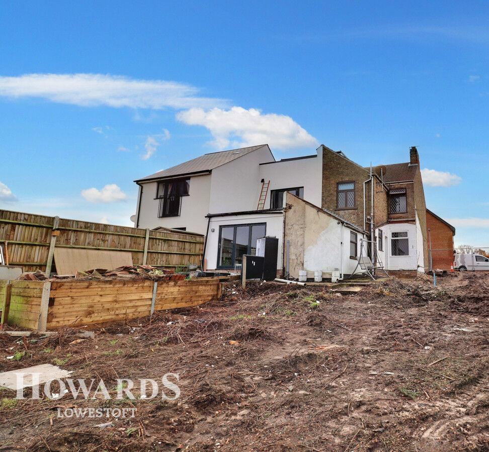 Lake View Road, Oulton Broad 3 bed semidetached house for sale £375,000