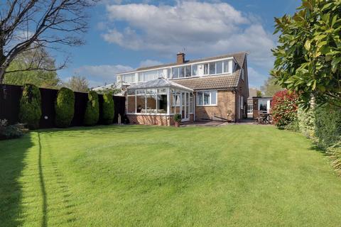33 Fair View, Pontefract, WF8 3NT