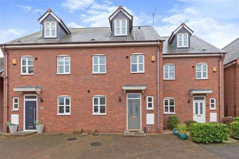 4 bedroom townhouse to rent - Goldenhill, Wychwood Village