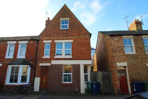 4 bedroom end of terrace house for sale - Mill Street, Oxford