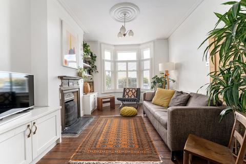 162 Capel Road, London, E7 0JT