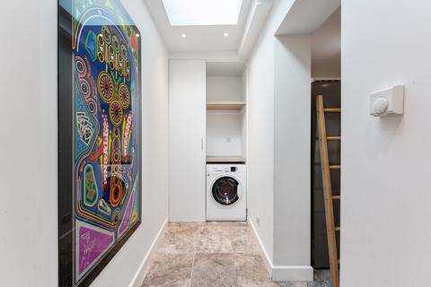 162 Capel Road, London, E7 0JT