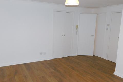 1 bedroom apartment to rent, The Vennel, Linlithgow