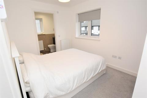 99 Douglas Davidson Drive, Rattray, Blairgowrie, PH10 7FG
