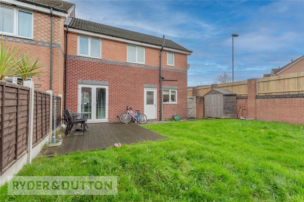 Lorton Close, Middleton, Manchester, M24 3 bed end of terrace house for