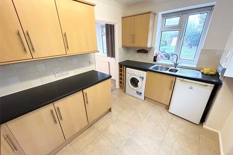 3 bedroom semi-detached house to rent, Waterloo Road, Wokingham, Berkshire, RG40