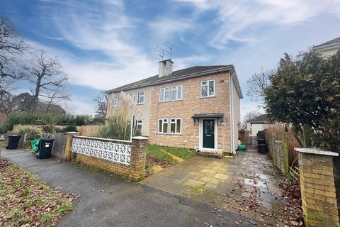 3 bedroom semi-detached house to rent, Waterloo Road, Wokingham, Berkshire, RG40