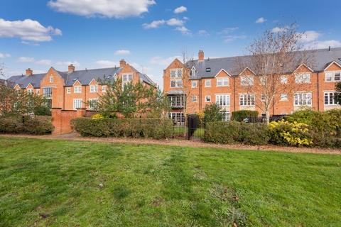 5 bedroom terraced house for sale - The Cloisters, Windsor