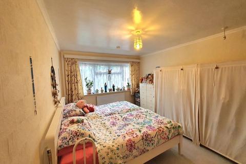 2 bedroom detached bungalow for sale, Eastwood Avenue, Burntwood, WS7 2DX