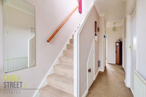 83 Cecil Avenue, Hornchurch, RM11 2ND