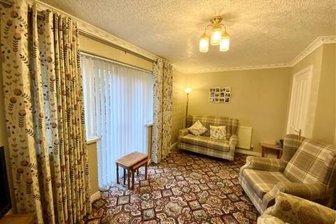 2 bedroom detached bungalow for sale, Richmond Court, Stradbroke Avenue, Sheffield, S13 8GH