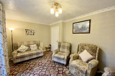 2 bedroom detached bungalow for sale, Richmond Court, Stradbroke Avenue, Sheffield, S13 8GH