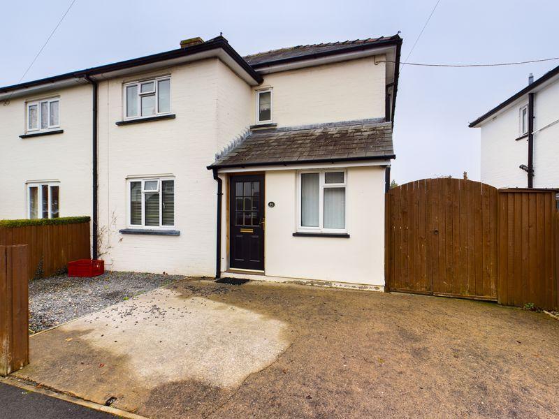 Park Crescent, Abergavenny 3 bed semidetached house £350,000