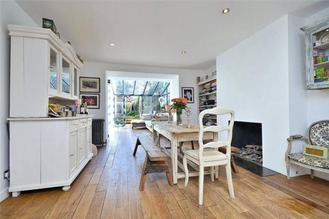 3 bedroom apartment to rent, Parkhill Road, Belsize Park, London, NW3