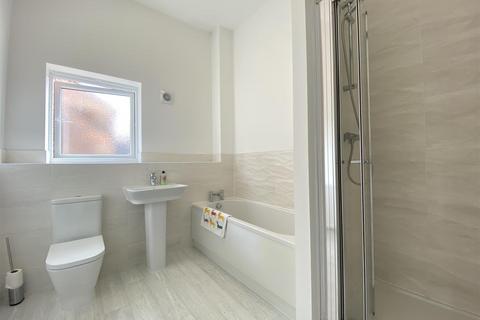 75 Argyle Close, Stourbridge, DY8 4XT