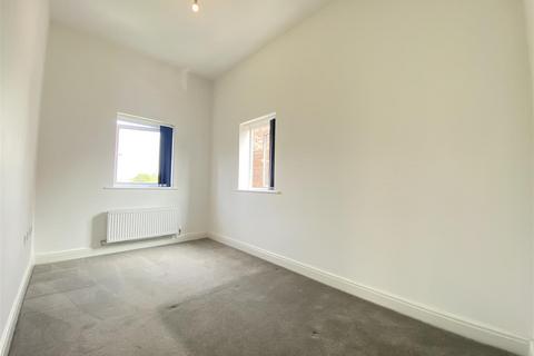 75 Argyle Close, Stourbridge, DY8 4XT