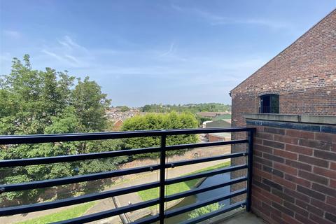 75 Argyle Close, Stourbridge, DY8 4XT