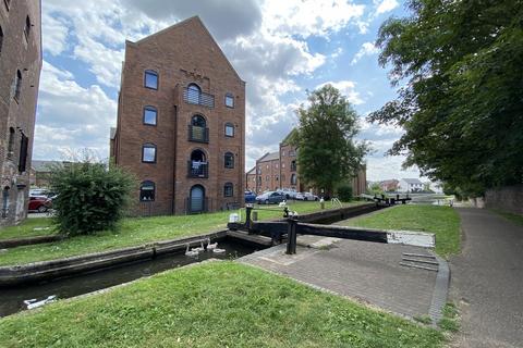 75 Argyle Close, Stourbridge, DY8 4XT