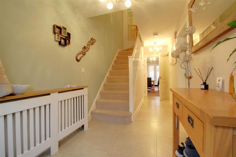 4 bedroom detached house for sale - Canal Court, Hempsted, Gloucester