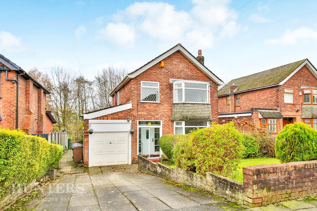 Broomfield Crescent, Middleton... 3 bed detached house £270,000