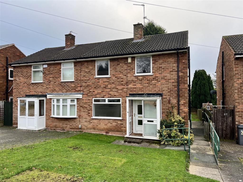 Arlescote Road, Solihull 3 bed semidetached house £250,000