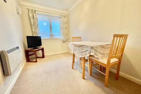 2 bedroom retirement property for sale - The Bourne,  Old Town, Hastings