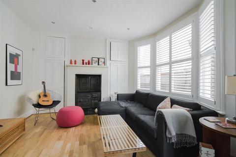 8 Kitson Road, London, SW13 9HJ