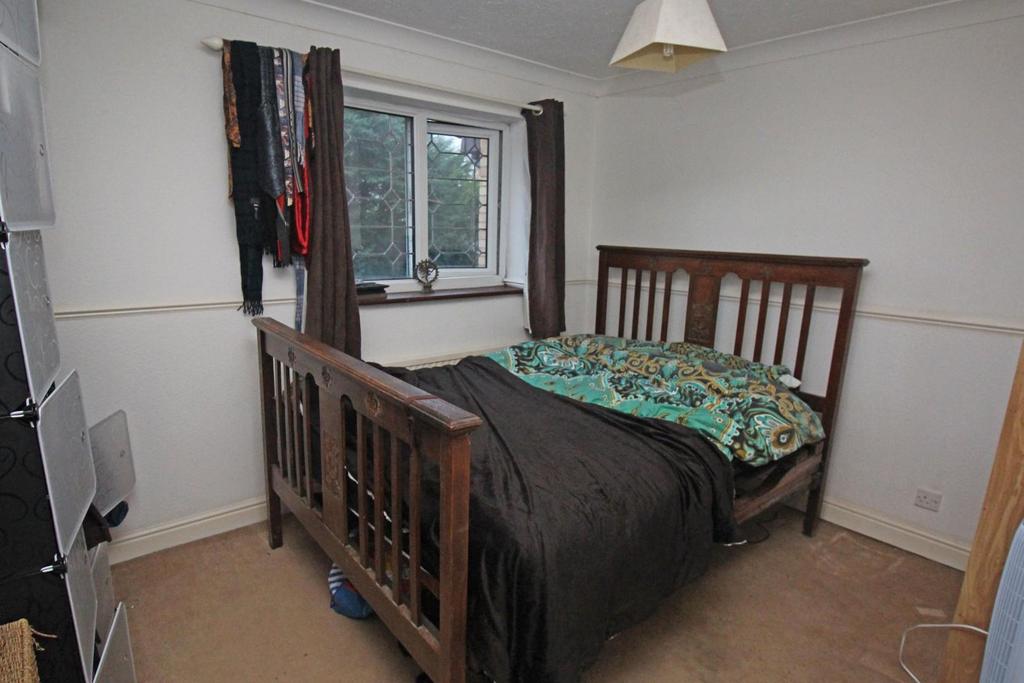 BED1.jpg
