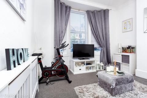 1 bedroom flat for sale - Gladstone Place