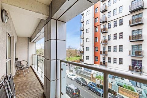 2 bedroom apartment for sale - Southgate Road, London, N1