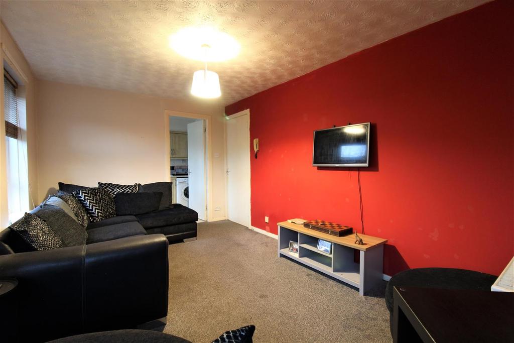 Craigielea Road, Renfrew 1 bed flat £55,000