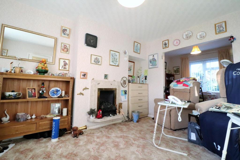 Valley Road, Lillington, Leamington Spa 2 bed terraced house for sale