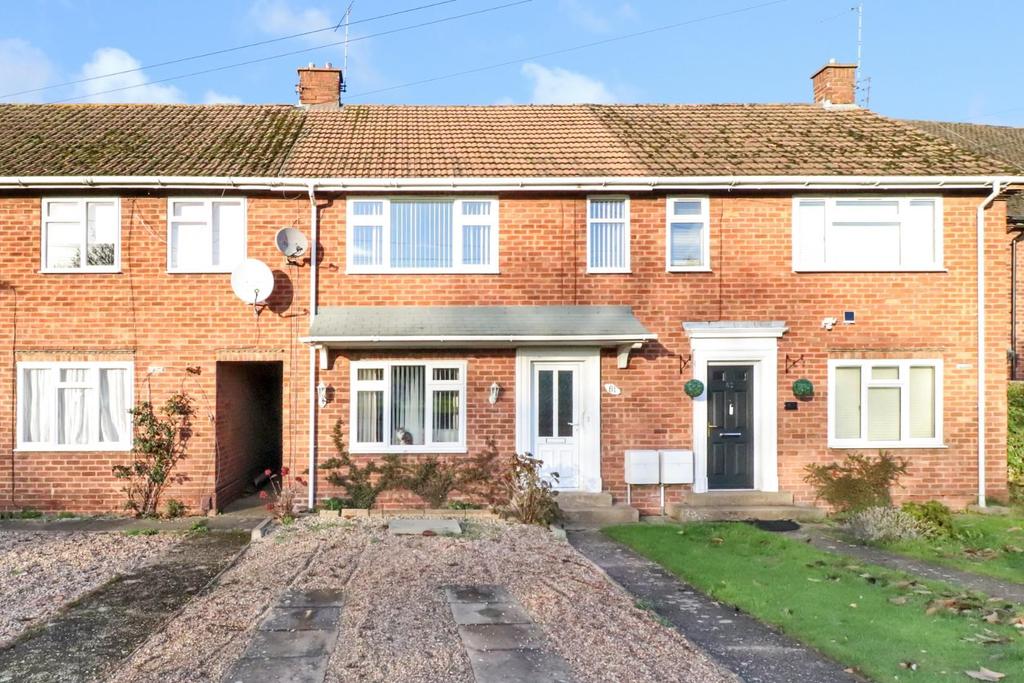 Valley Road, Lillington, Leamington Spa 2 bed terraced house £210,000