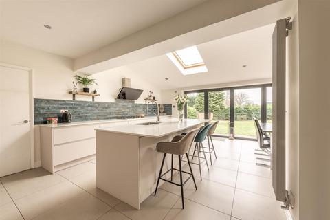 28 Little Sutton Lane, Sutton Coldfield, B75 6PB