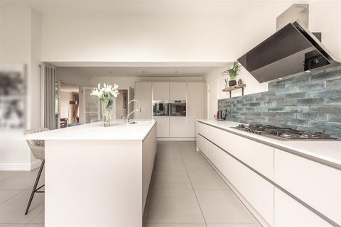 28 Little Sutton Lane, Sutton Coldfield, B75 6PB