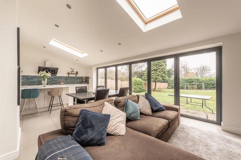 28 Little Sutton Lane, Sutton Coldfield, B75 6PB