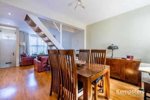 87 Cromwell Road, Grays, RM17 5HQ