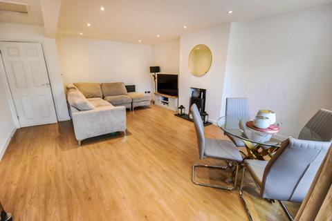 33 Effingham Road, Harden, Bingley, BD16 1LQ